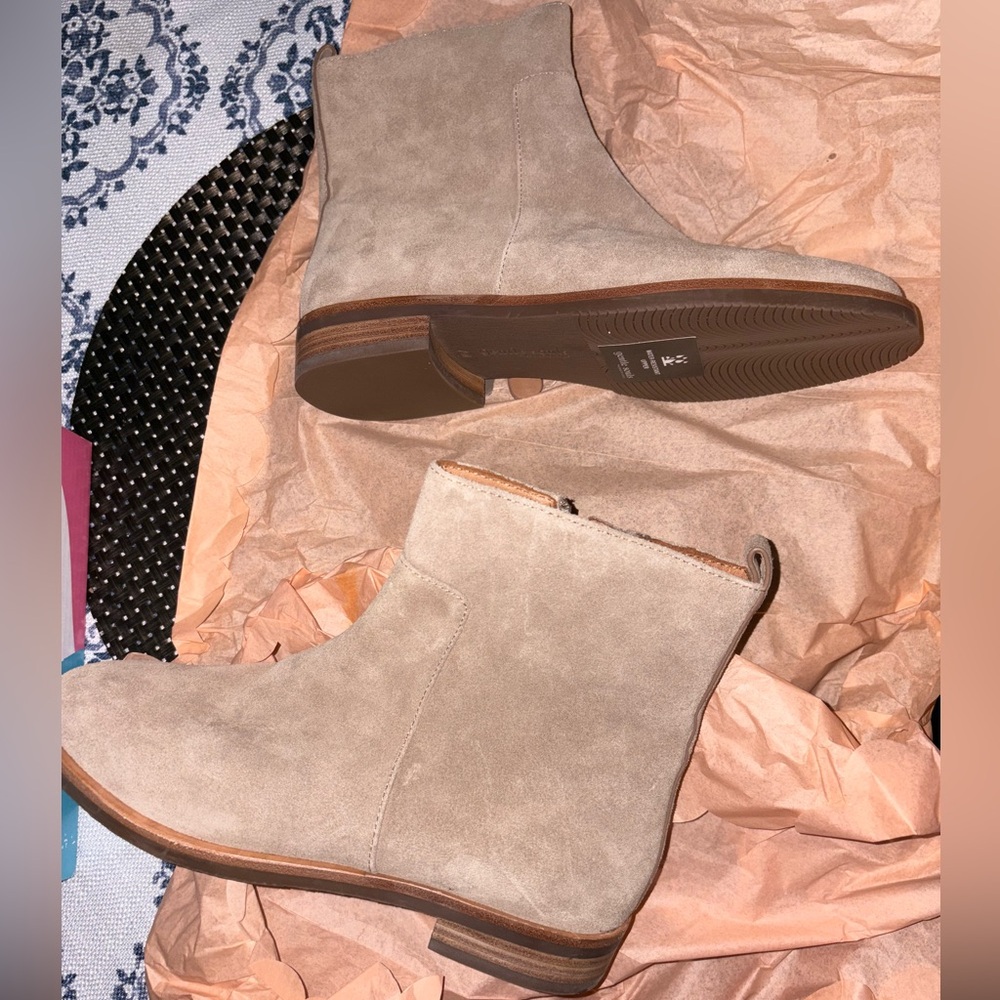 NEW: Gentle Souls “Terran” Boots- size 7 (fits like a 6.5) - Picture 8 of 8